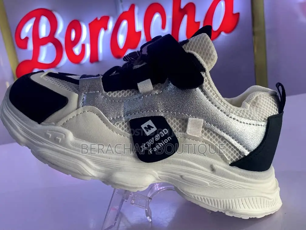 Kid Sneaker Canvas Shoes