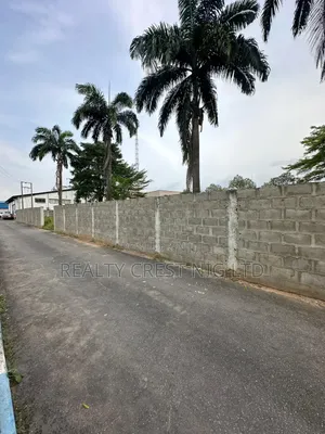 Bareland Measuring 2009sqm