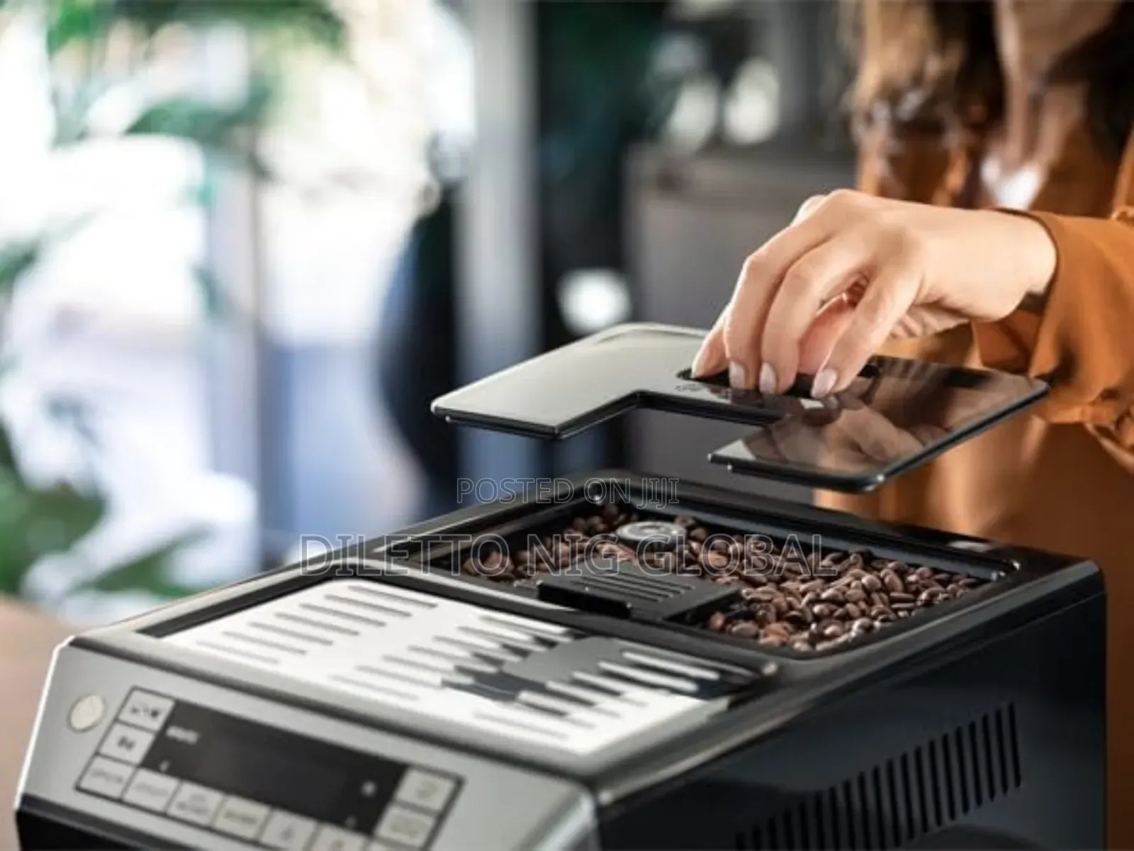 De'longhi Eletta, Fully Automatic Bean to Cup Coffee Machine