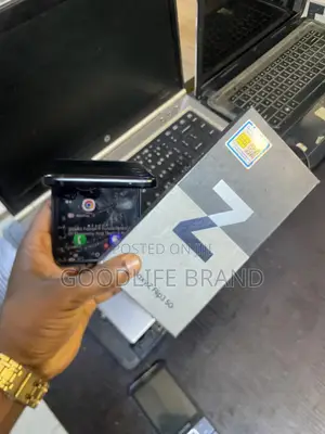 Samsung Galaxy Z Flip 3 128 GB Black