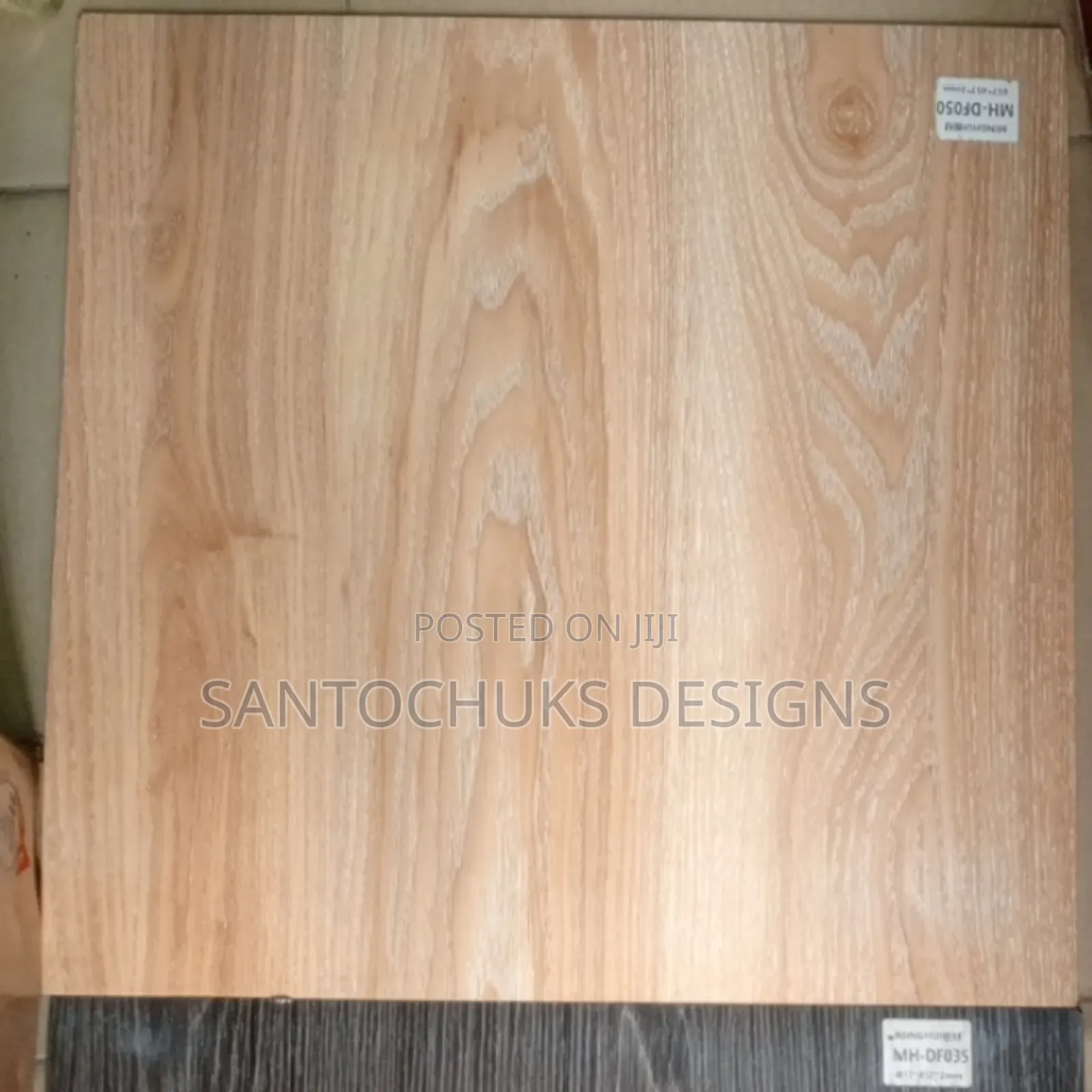 Vinyl Rubber Tiles