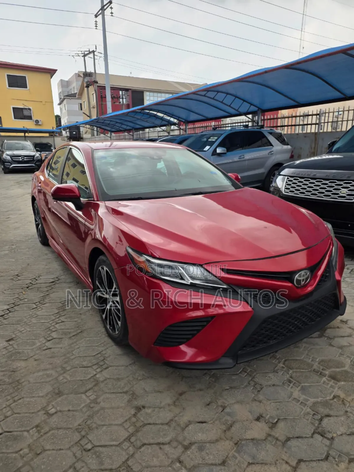 Toyota Camry 2019 Red
