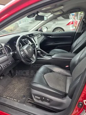 Toyota Camry 2019 Red