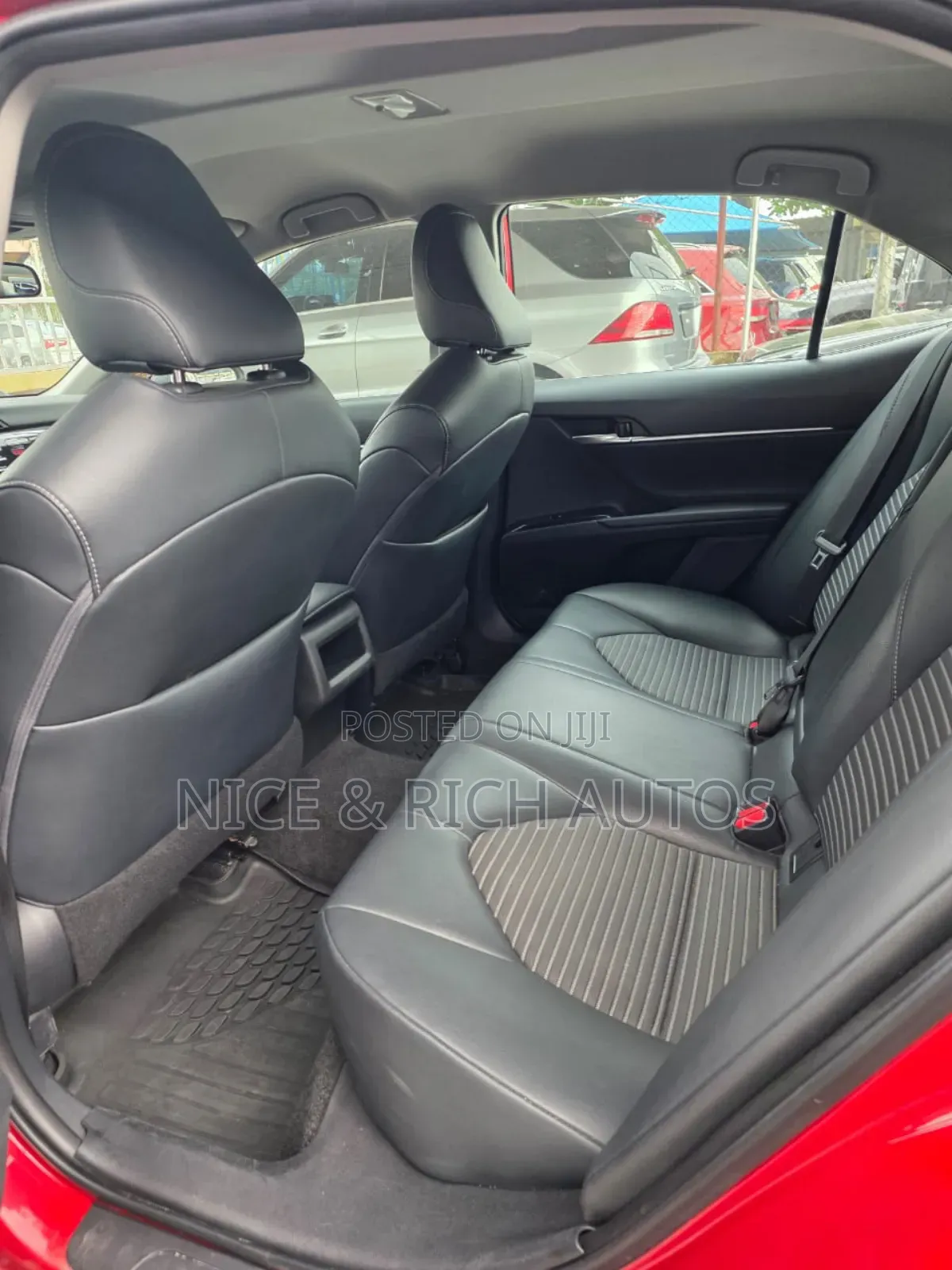 Toyota Camry 2019 Red