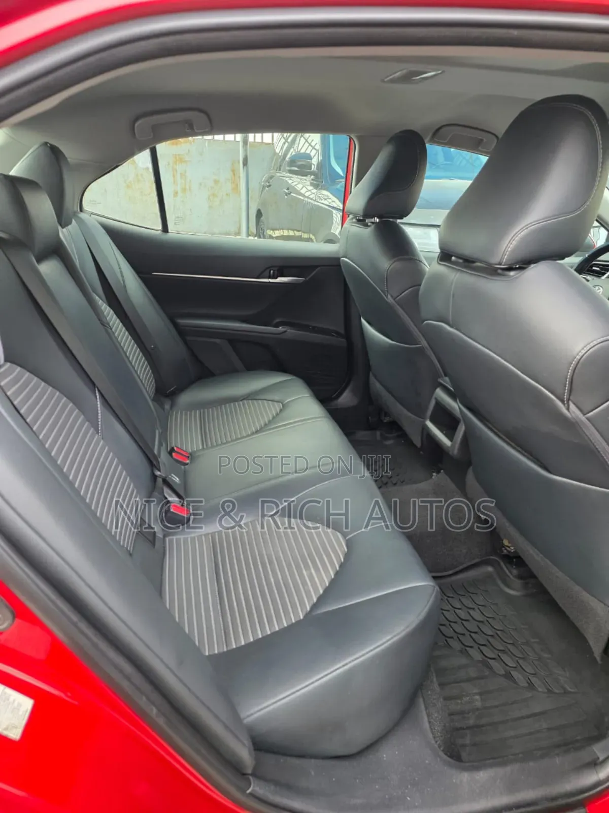 Toyota Camry 2019 Red