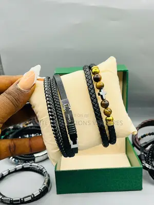 *Leather Bracelet* *Brads Bracelet