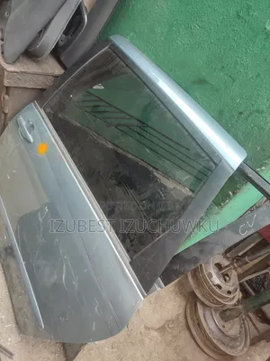 Complete Back Right Door Sienna 2005