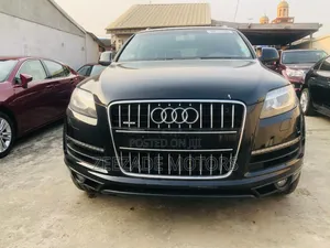 Audi Q7 3.0T Premium quattro 4dr SUV AWD (3.0L 6cyl S/C 8A) 2014 Black