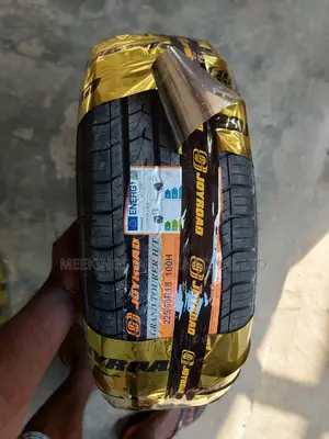 Brand New 225/60r18 Joyroad Tyre Available Warranty Included