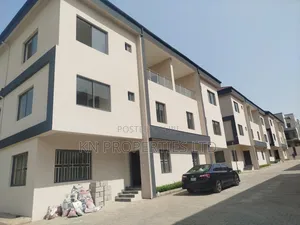 5bdrm Duplex in Mabushi for sale