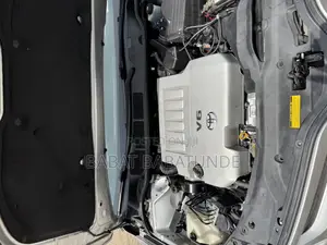 Toyota Venza 2012 Silver