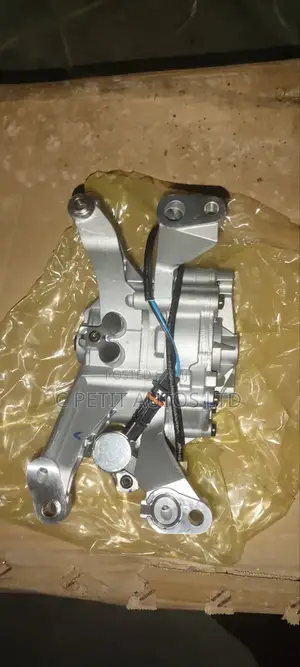 Oil Pump Range Rover Velar Petrol 4-Cylinder