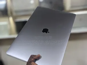 Laptop Apple MacBook Pro 2019 32GB Intel Core I7 SSD 256GB