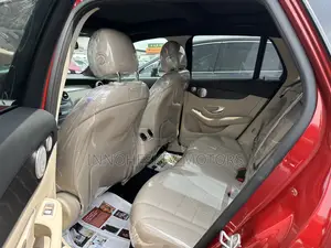 Mercedes-Benz GLC-Class 2018 Red