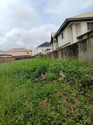 Full Plot Land in a Serviced Estate