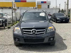 Mercedes-Benz GLK-Class 350 2010 Gray