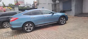 Honda Crosstour 3.5 FWD 2015 Green