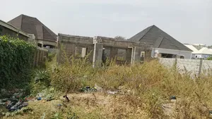 3 Bedrooms Flat Carcass For Sale