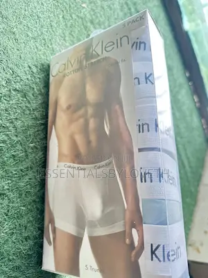 Calvin Klein 5 Peice Trunk