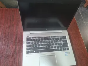 Laptop HP EliteBook 830 G6 16GB Intel Core i5 SSD 256GB