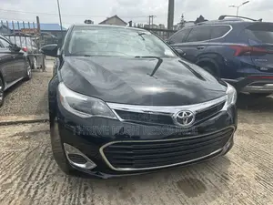 Toyota Avalon XLE 4dr Sedan (3.5L 6cyl 6A) 2015 Black