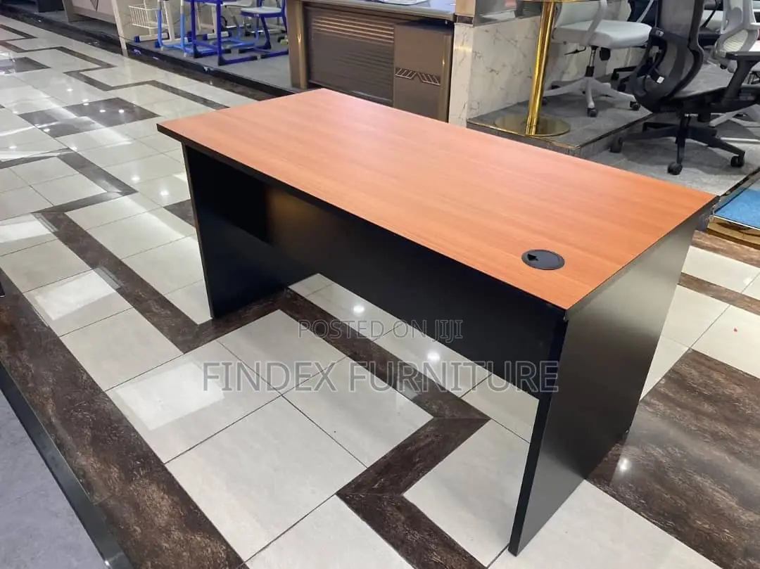 Strong Office Table 4fit