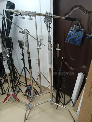 Heavy-Duty C Stand With Boom Arm