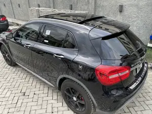 Mercedes-Benz GLA 250 2015 Black