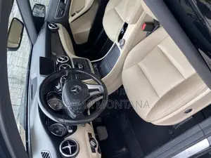 Mercedes-Benz GLA 250 2015 Black