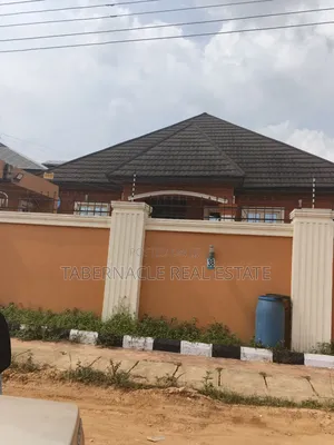 2bdrm Apartment in Springview Estate, Ikorodu for rent