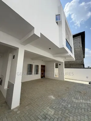 3bdrm Duplex in Sangotedo for sale