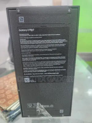 New Samsung Galaxy Z Flip7 256 GB Black
