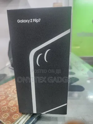 New Samsung Galaxy Z Flip7 256 GB Black