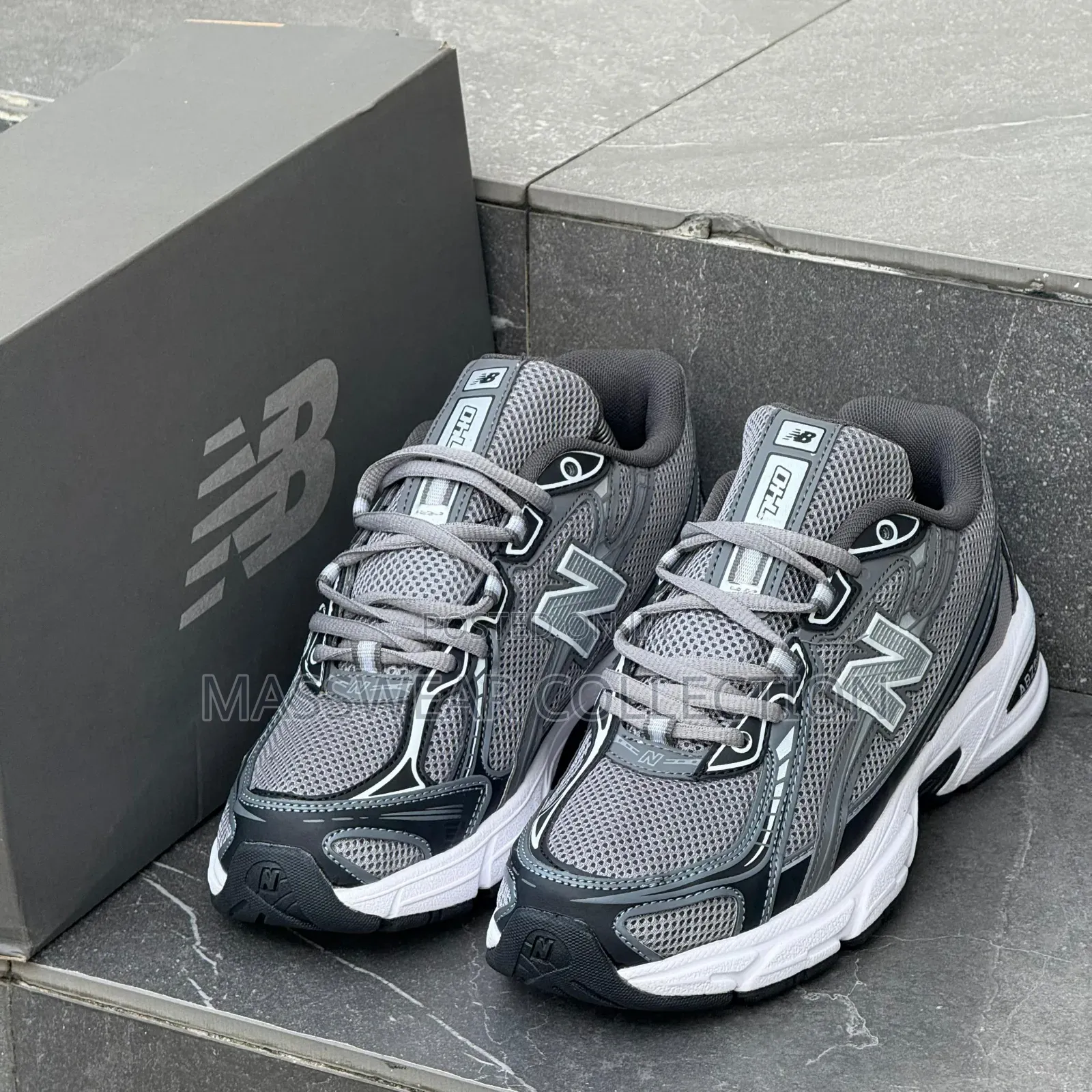 New Balance 740