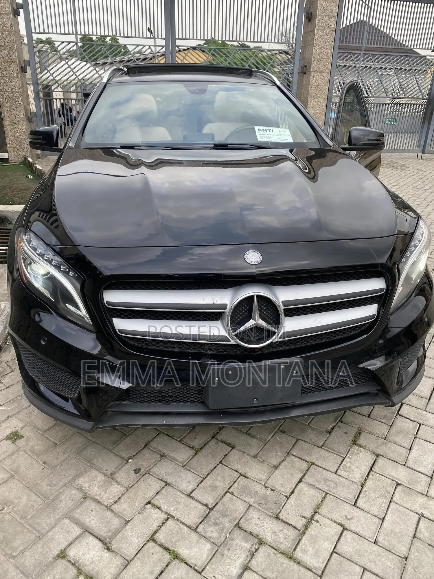 Mercedes-Benz GLA 250 2015 Black