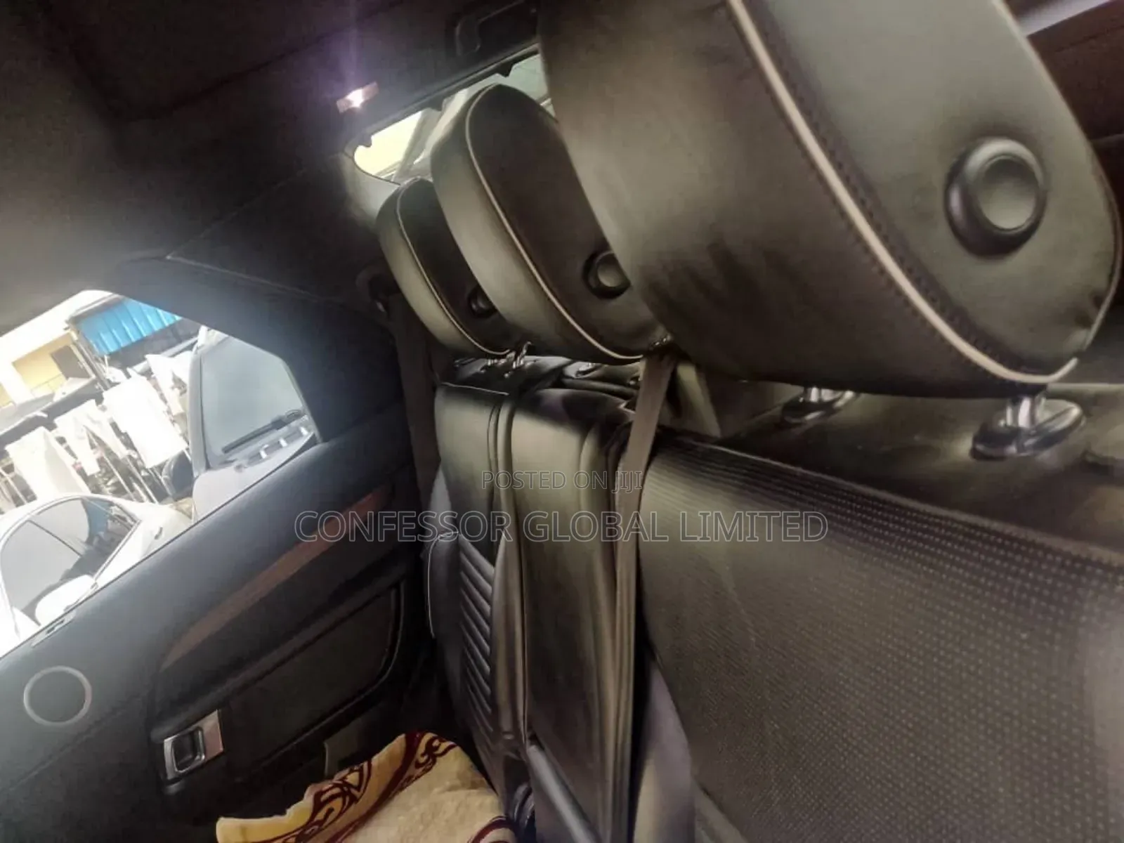 Land Rover Discovery 2018 Black