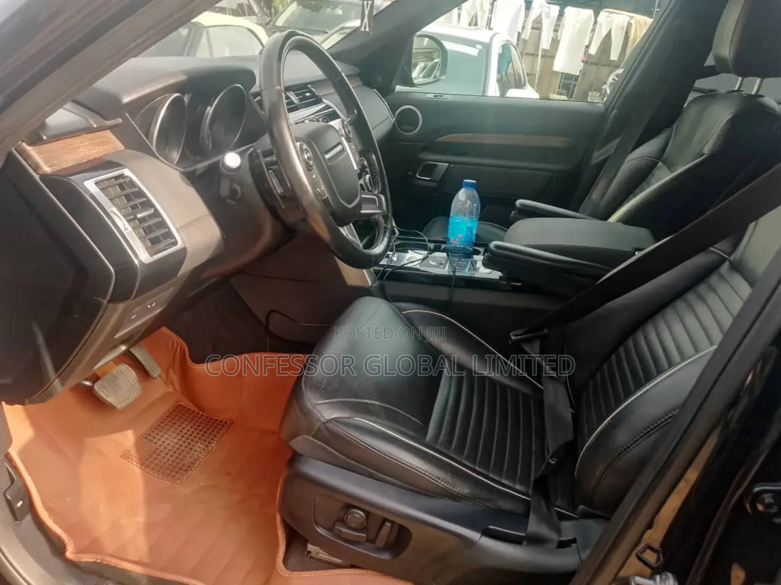 Land Rover Discovery 2018 Black