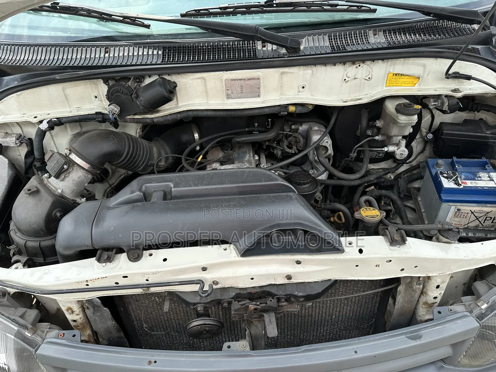 Toyota HiAce 2006 Grey