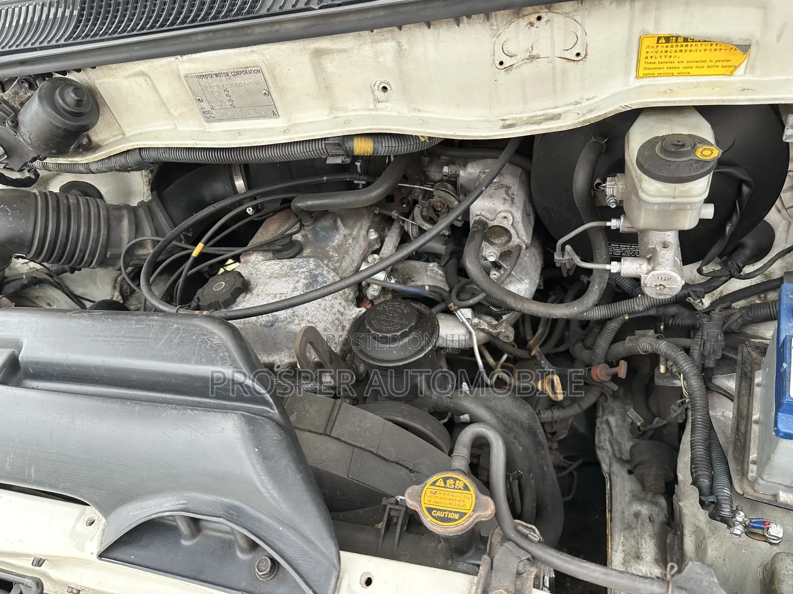 Toyota HiAce 2006 Grey