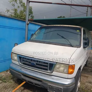 Ford E350 2008 White