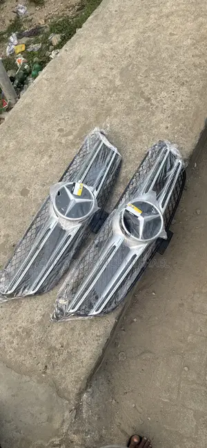 Complete Front Grill for Gle350 2016/2018 Model