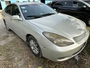 Lexus ES 300 2004 Silver