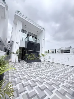 5bdrm Duplex in Ado / Ajah for sale