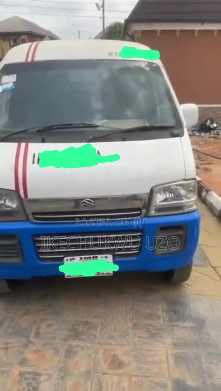Suzuki APV Minibus 2010