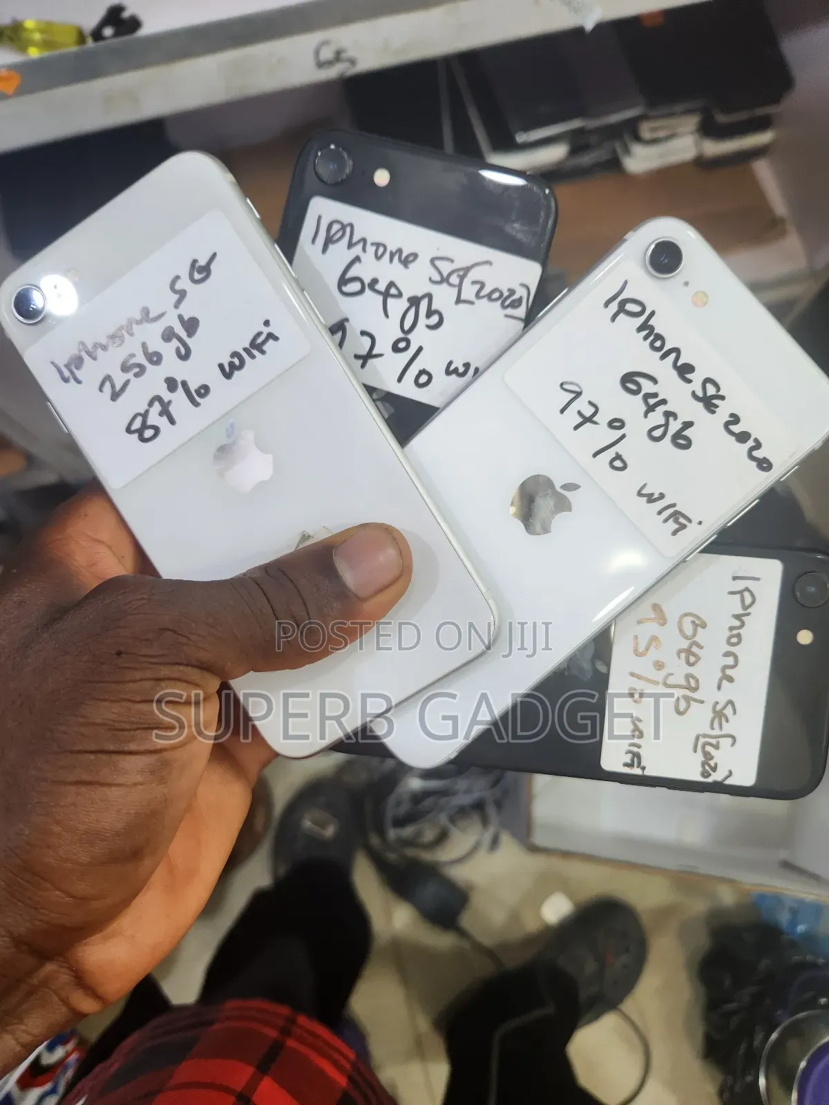 Apple iPhone SE (2020) 64 GB