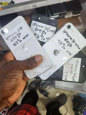 Apple iPhone SE (2020) 64 GB