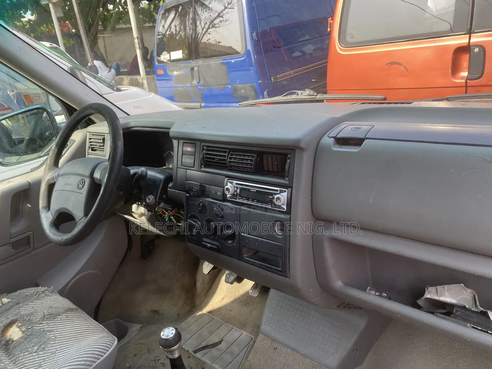 Volkswagen Transporter 2004 Green