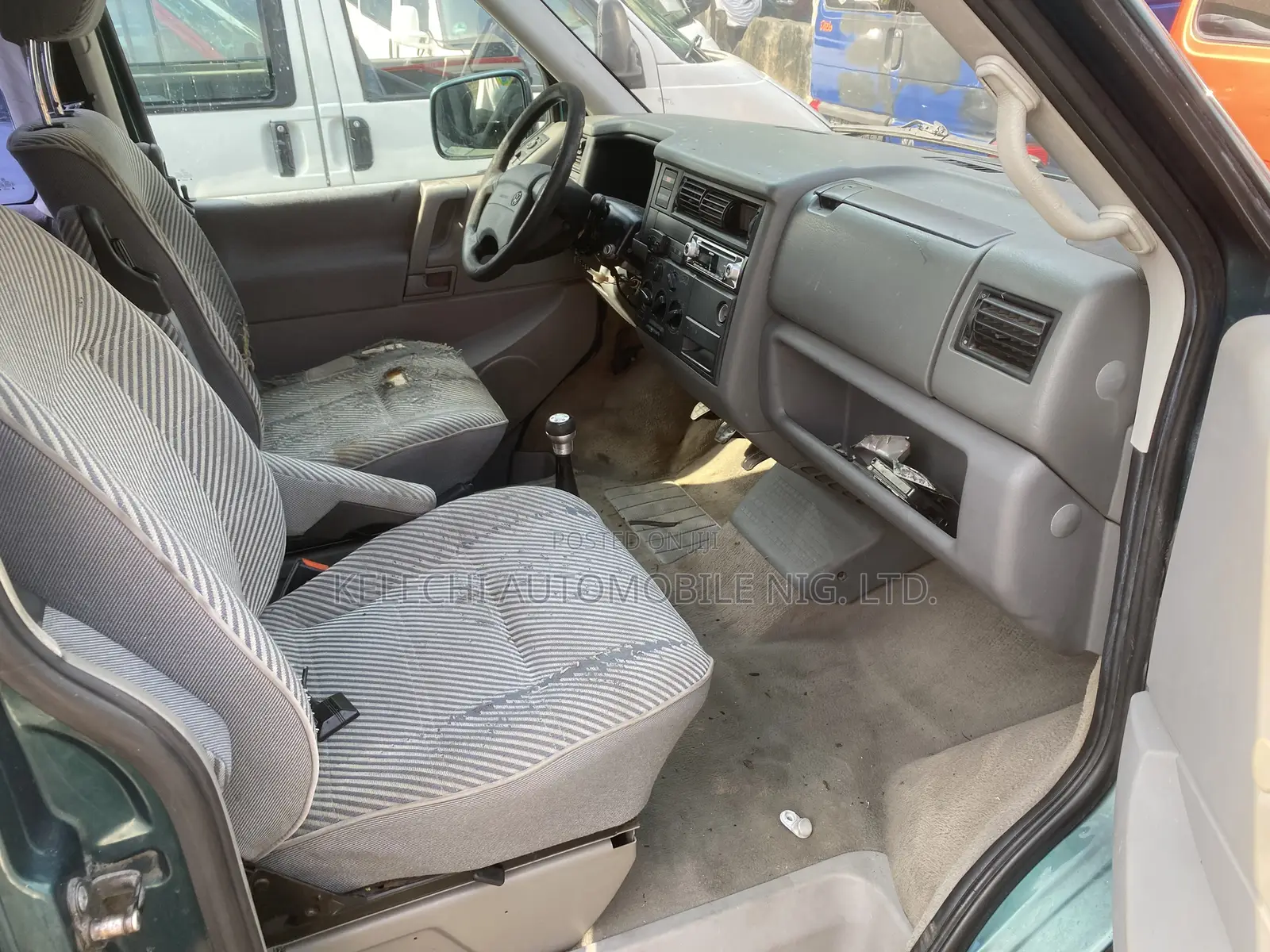 Volkswagen Transporter 2004 Green