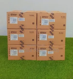 Epson Powerlite 982w — High-Brightness Daylight Projector