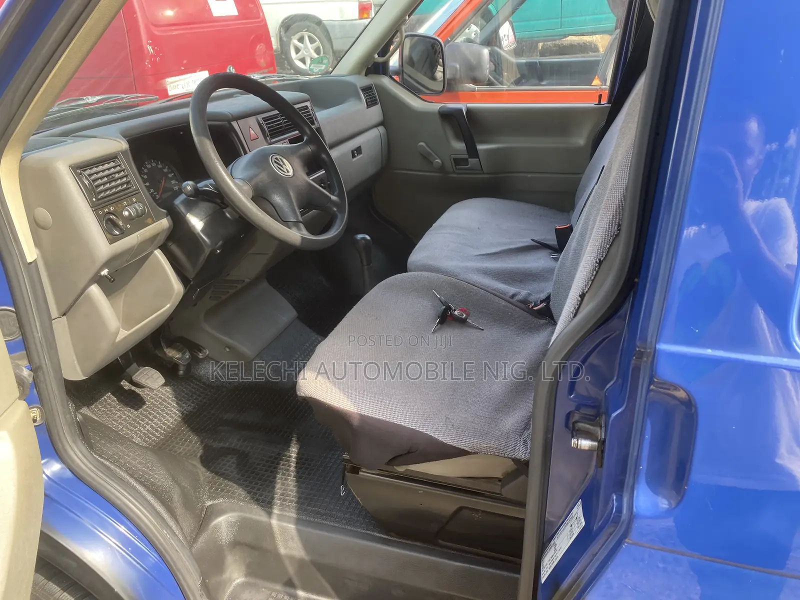 Volkswagen Transporter 2002 Blue